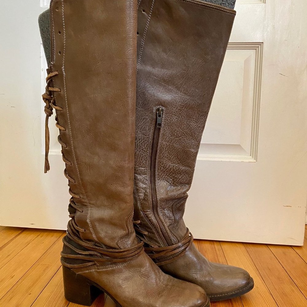 FREEBIRD by STEVEN FB-Coal Brn/Grey Leather Boots